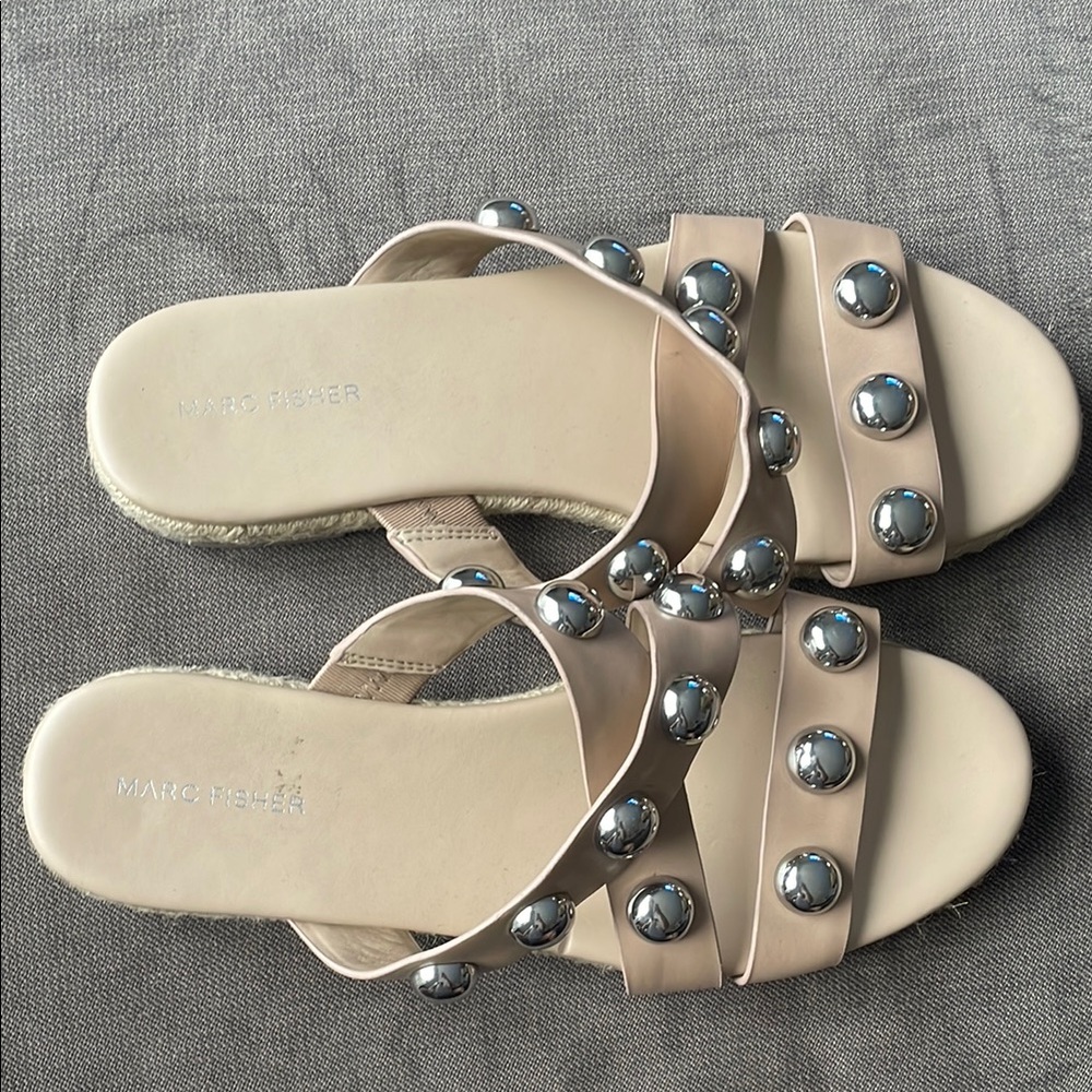 Espadrilles - Picture 3 of 4